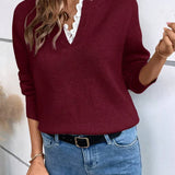 Céline – Knitted blouse with elegant lace collar