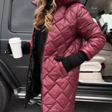 Bogna | Elegant quiltad dunjacka med huva