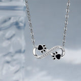 Infinity Pawsavtryck Halsband med Zirkonia Stenar