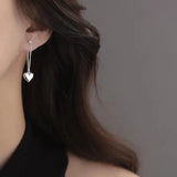 Antika geometriska hjärtformade hoops